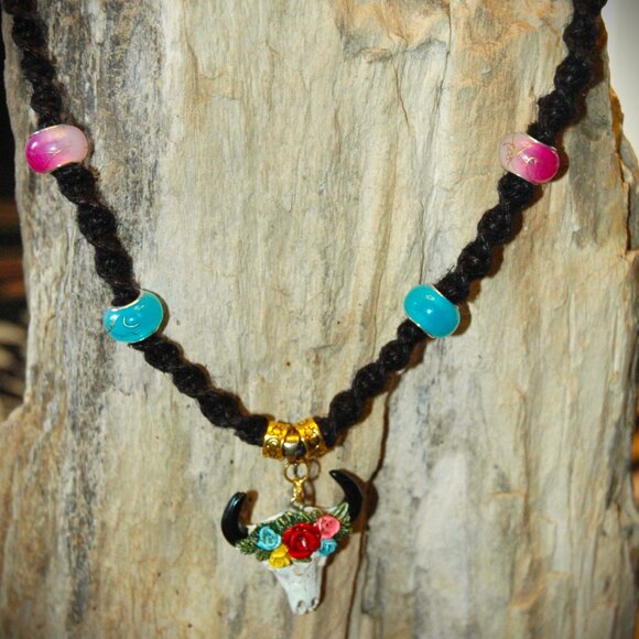Southwestern Bull Skull with Roses on a 19 1/2" Handmade Black Hemp Chain - Picture 5 of 7